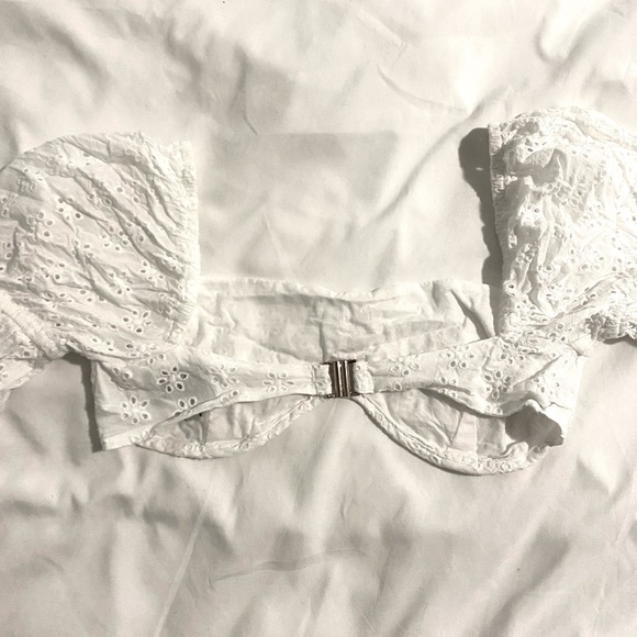 Sold - Picture 3 of 4